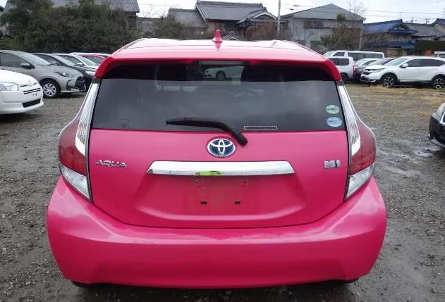 2015 Toyota Aqua