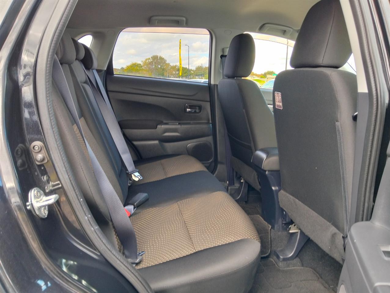 2013 Mitsubishi RVR