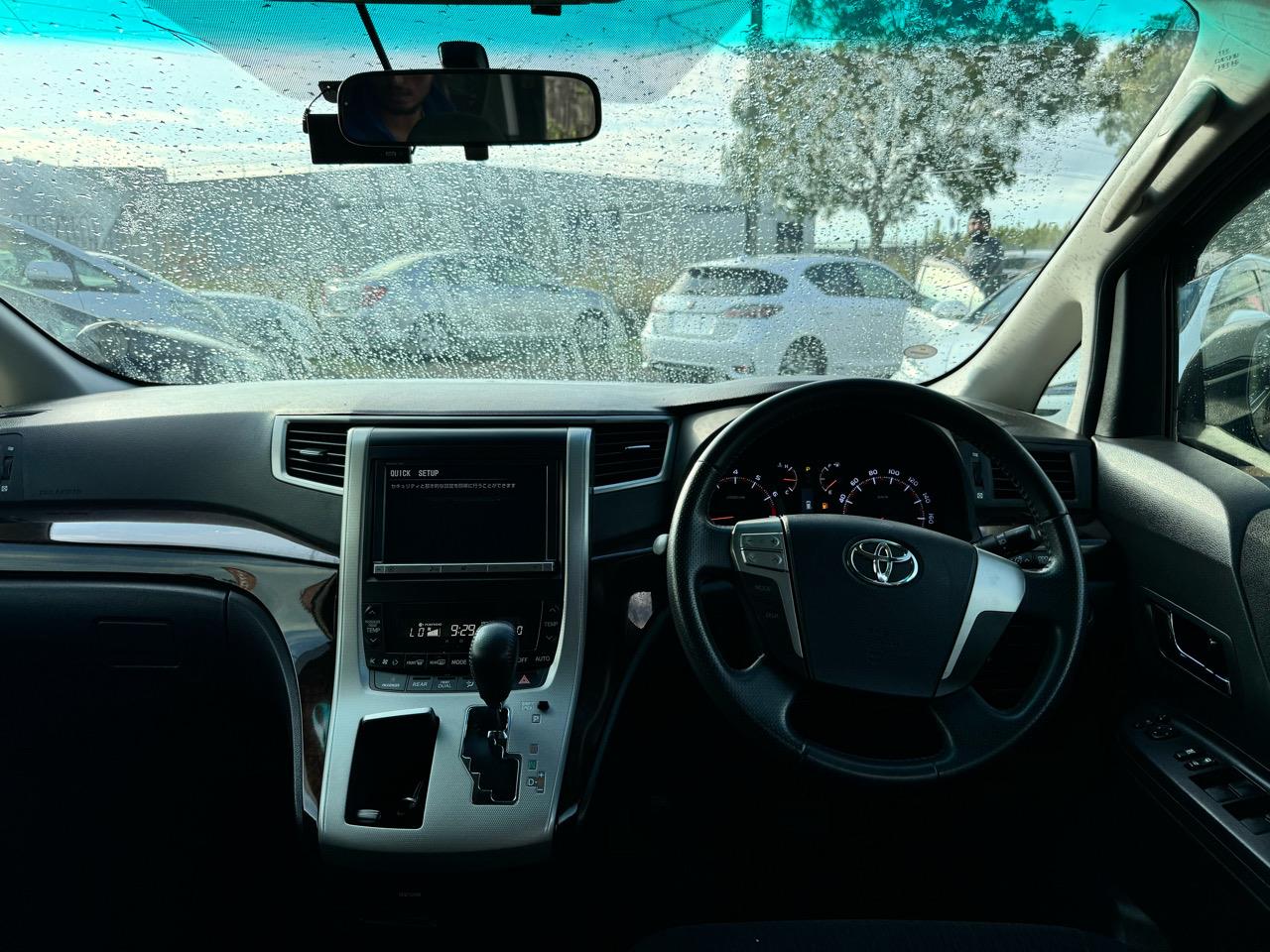 2012 Toyota Vellfire