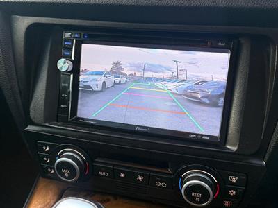 2008 BMW 320i - Thumbnail