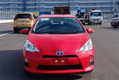 2014 Toyota Aqua - Thumbnail