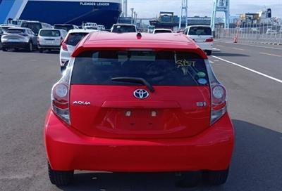 2014 Toyota Aqua - Thumbnail
