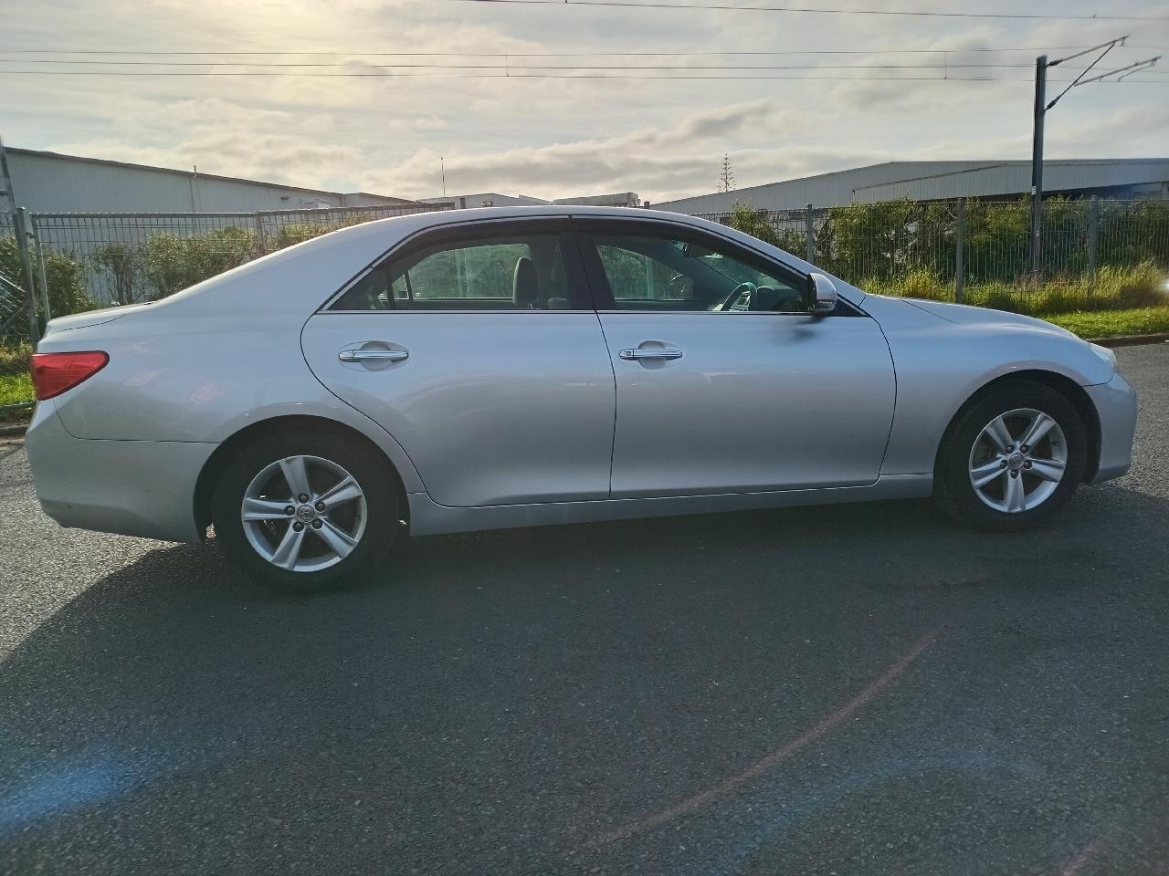 2010 Toyota Mark-X