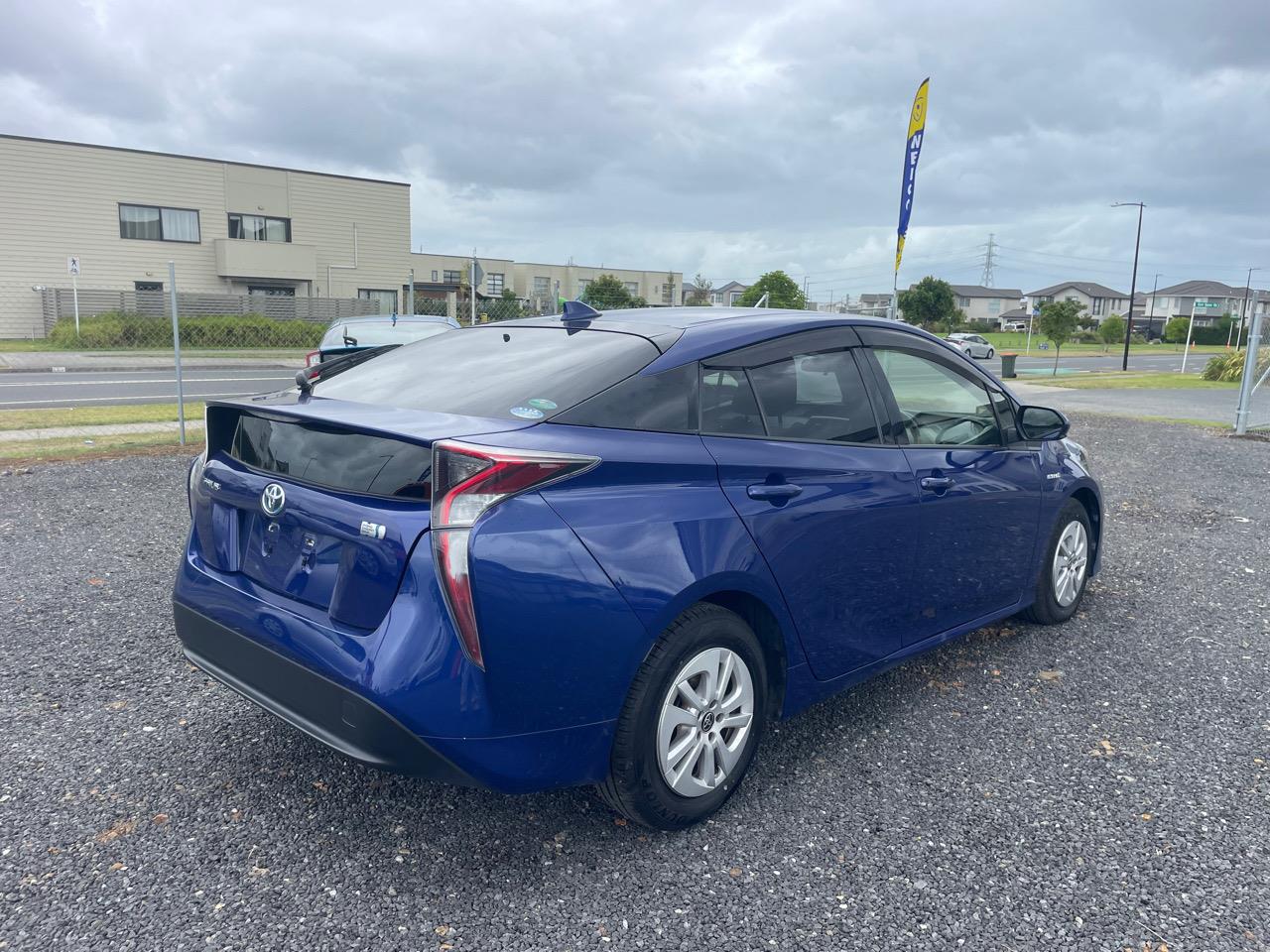 2016 Toyota Prius