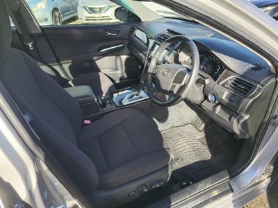 2012 Toyota Camry - Thumbnail