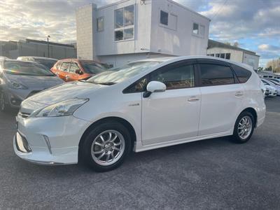 2014 Toyota Prius - Thumbnail
