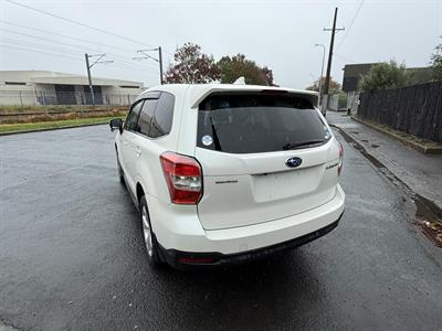 2015 Subaru Forester - Thumbnail