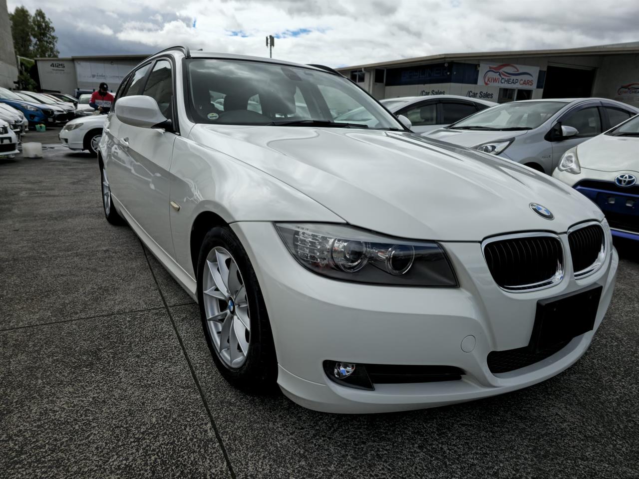 2012 BMW 320i