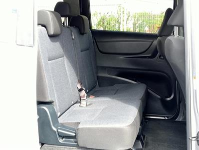 2017 Toyota Sienta - Thumbnail