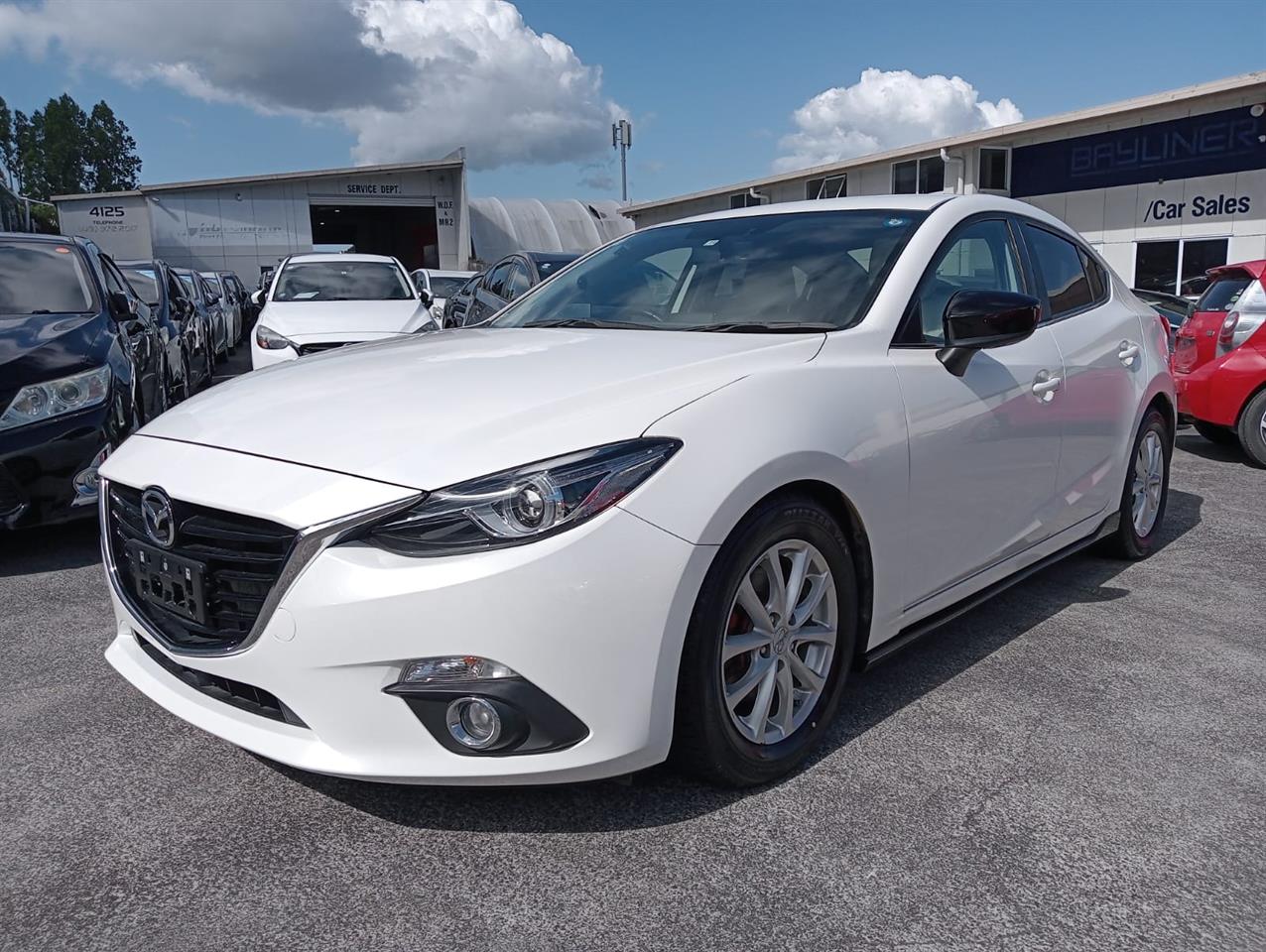 2013 Mazda Axela