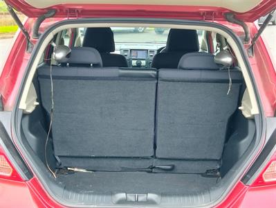 2004 Nissan Tiida - Thumbnail