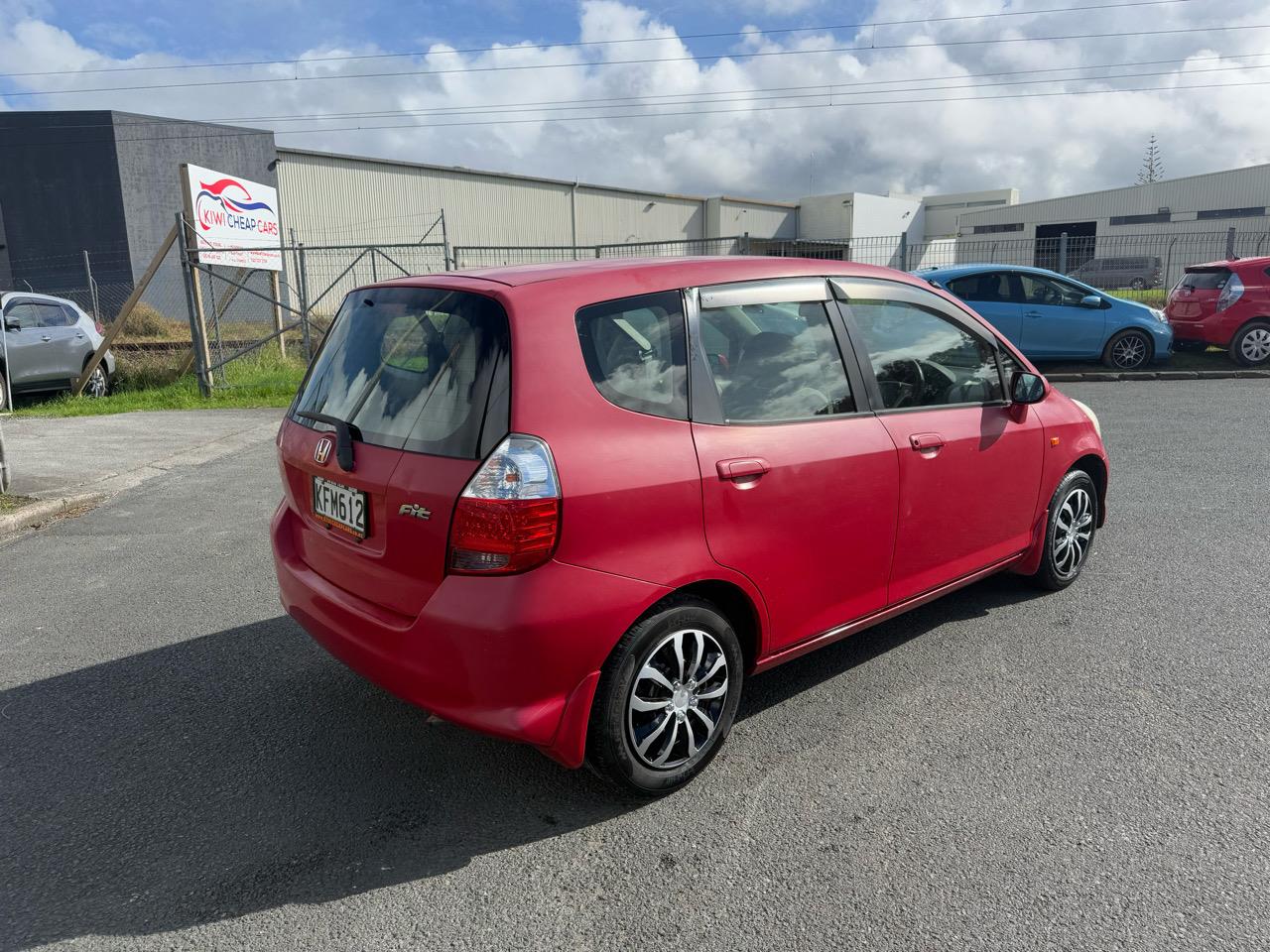 2005 Honda Fit