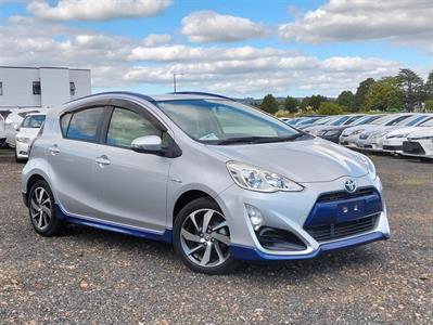 2015 Toyota Aqua - Thumbnail