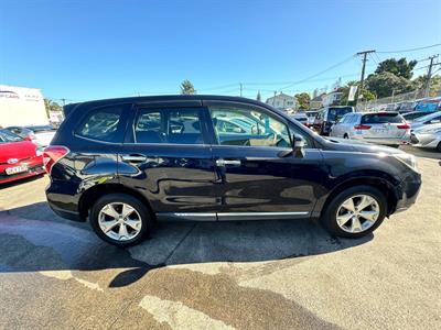 2015 Subaru Forester - Thumbnail