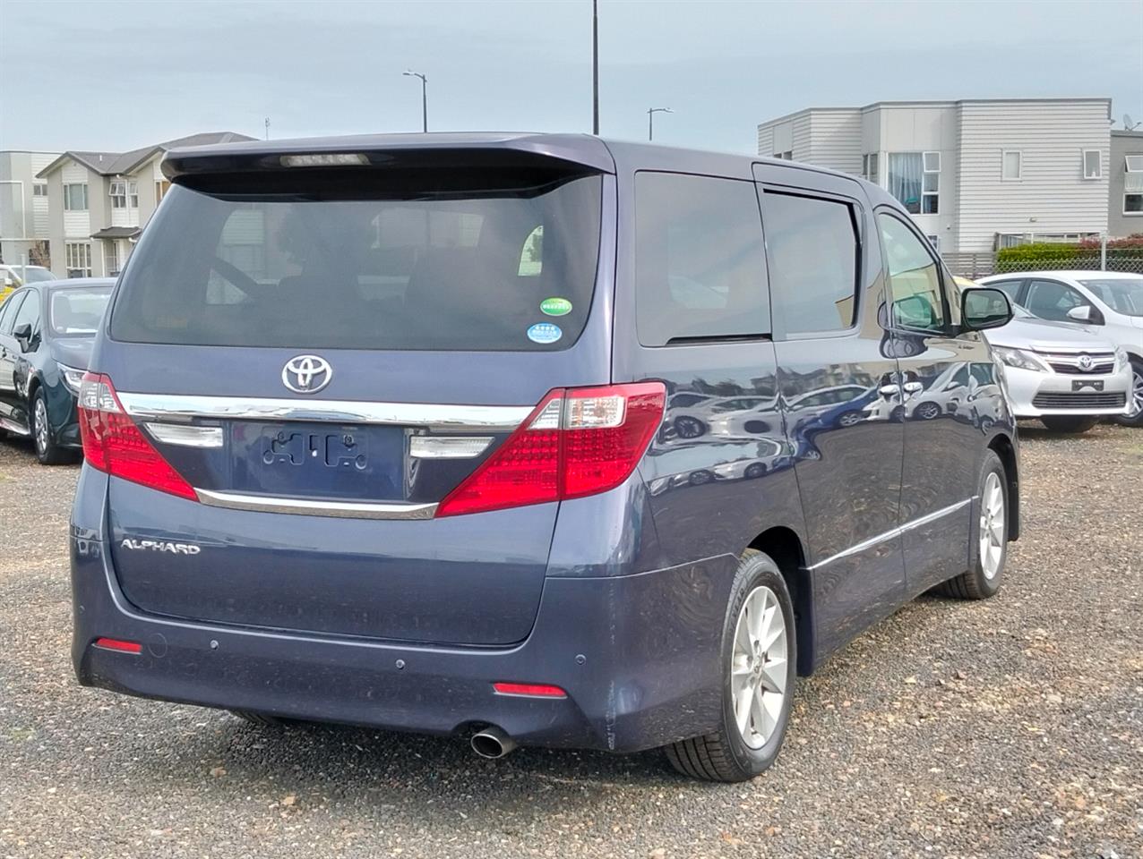 2013 Toyota ALPHARD