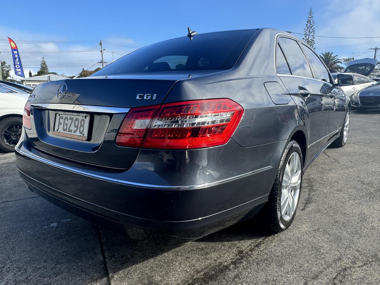 2010 Mercedes-Benz E250