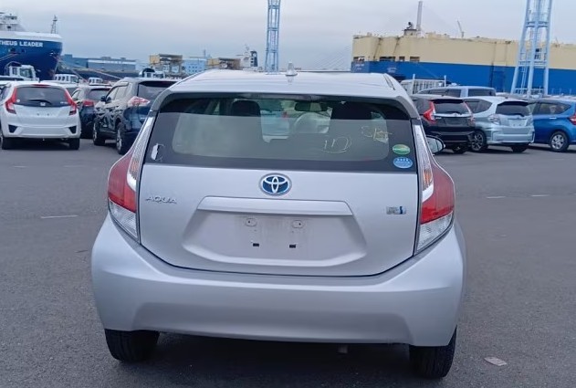 2017 Toyota Aqua
