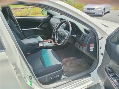 2012 Toyota Mark-X - Thumbnail