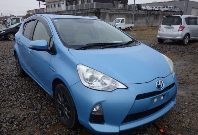2013 Toyota Aqua