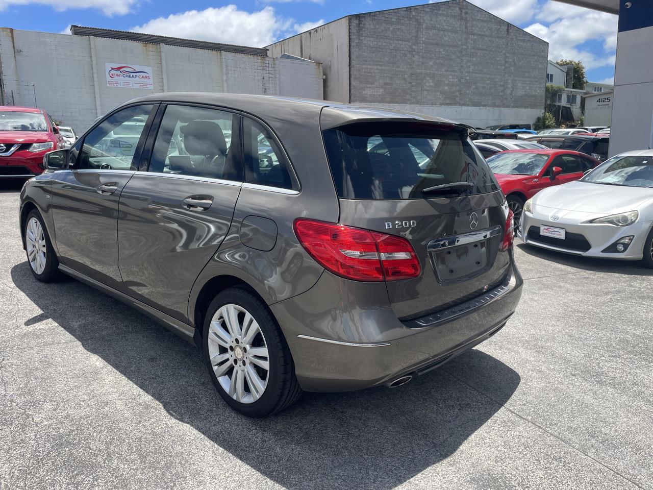 2012 Mercedes-Benz B 200