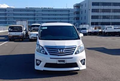 2013 Toyota ALPHARD - Thumbnail