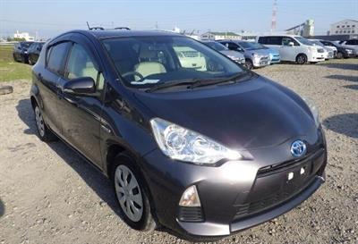 2014 Toyota Aqua - Thumbnail