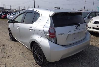 2014 Toyota Aqua - Thumbnail